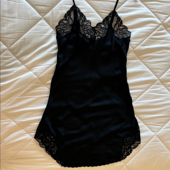 Lauren Alexandra Other - Lauren Alexandra Elegant Black 100 % Silk Slip Dress-Size Small